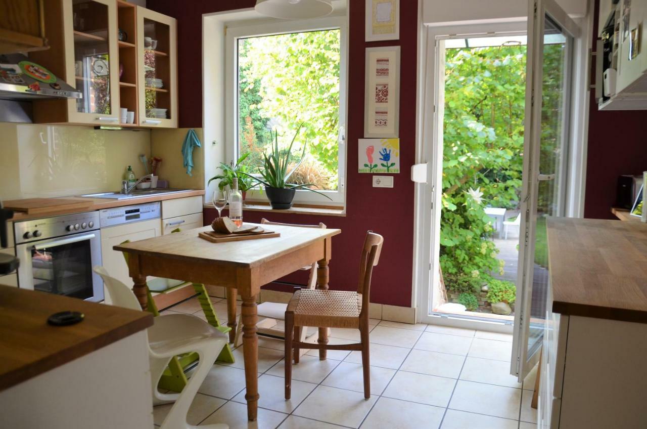 Gaestezimmer Mit Garten In Fischeln Krefeld Exterior foto